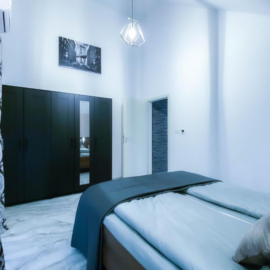 The Residence Of Silver Sky House Тимишоара Екстериор снимка