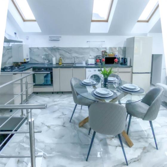 The Residence Of Silver Sky House Тимишоара Екстериор снимка